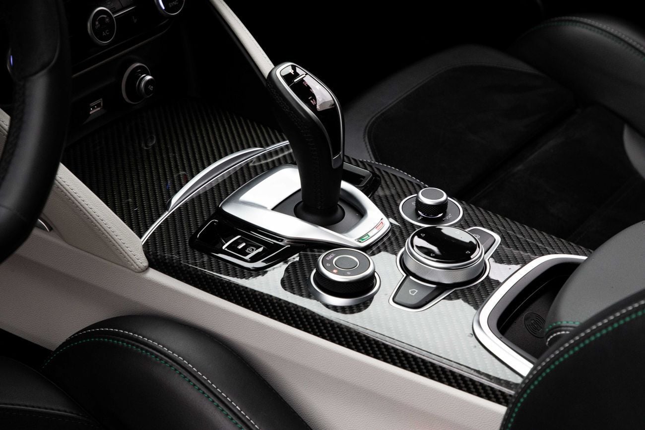 Alfa Romeo Stelvio Stelvio Quadrifoglio | 3,134 P.M | 0% Downpayment | Alfa Romeo Warranty!