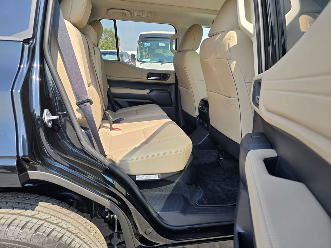 تويوتا لاند كروزر TOYOTA LAND CRUISER PRADO BRAND NEW SUV RHD 2025 MODEL 2.8 L DIESEL AUTOMATIC(PM13226)