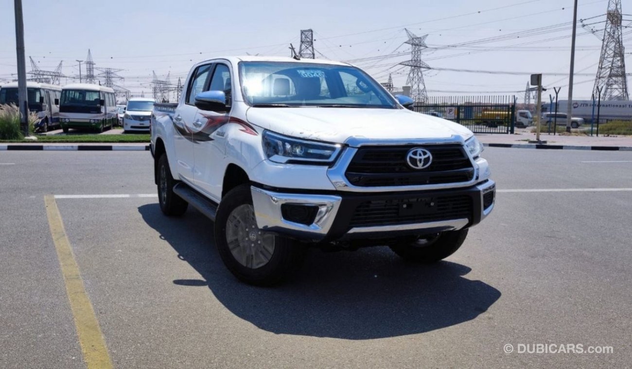 تويوتا هيلوكس T- Hilux 2.7L Petrol 4x4 2023, white (Export only)