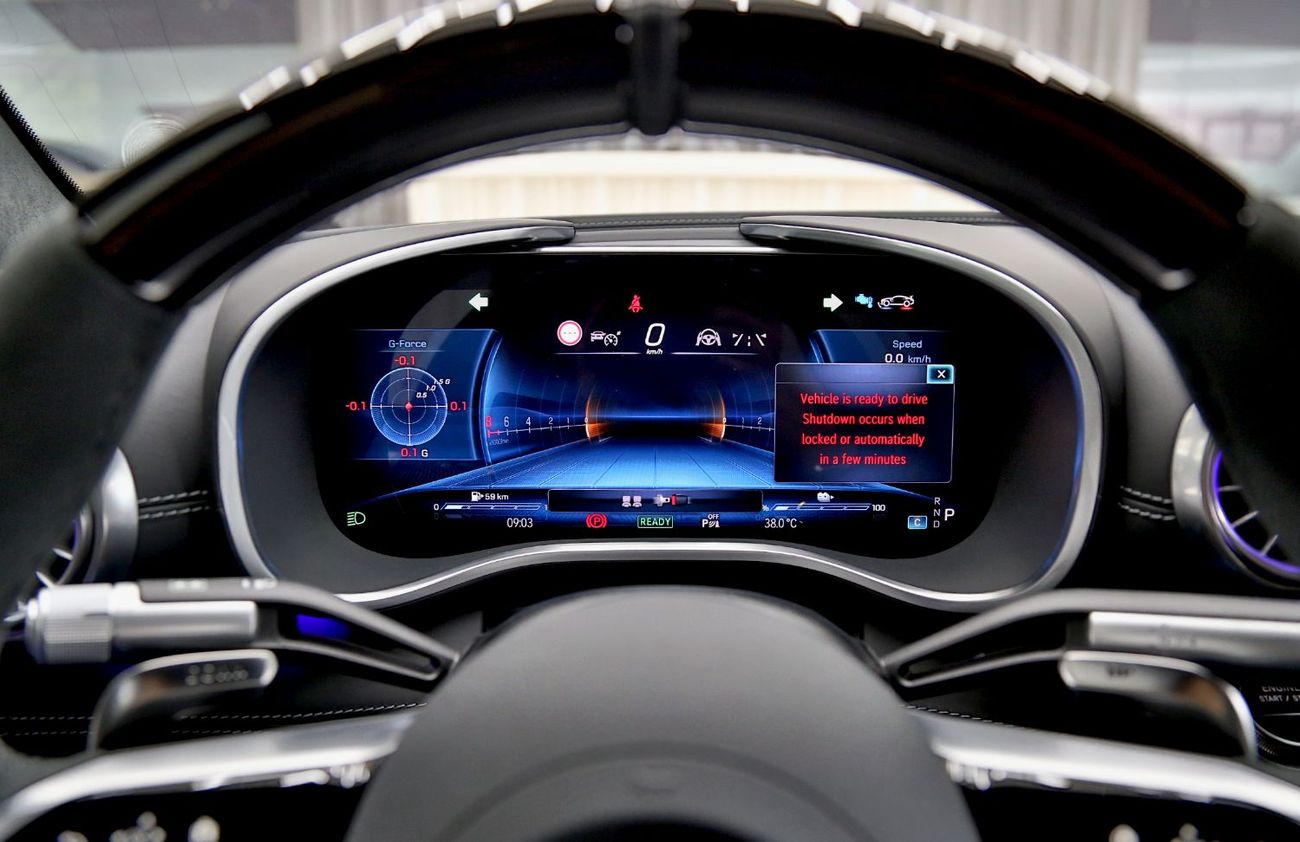 مرسيدس بنز أي أم جي جي تي 63 SE Performance (4 Door)