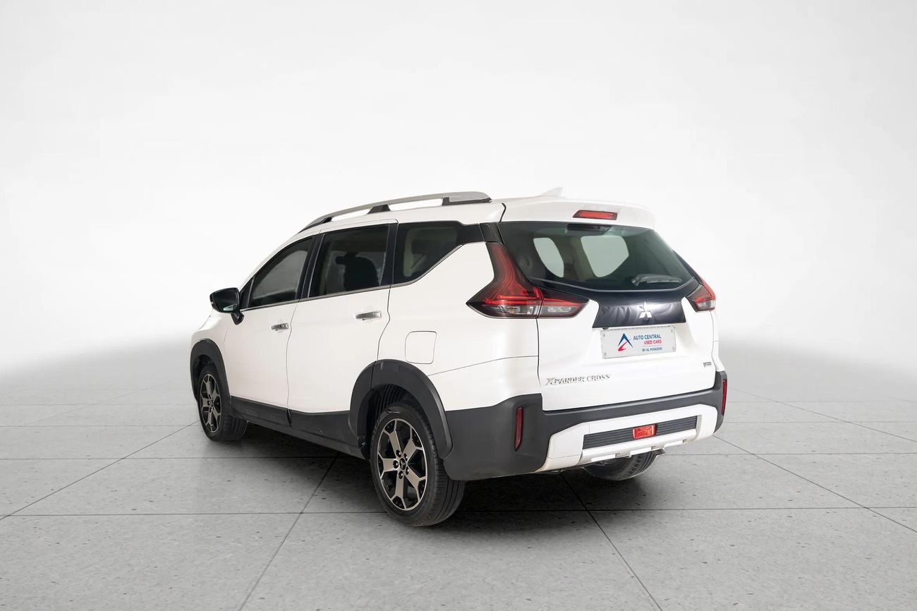 Mitsubishi Xpander PREMIUM 1.5