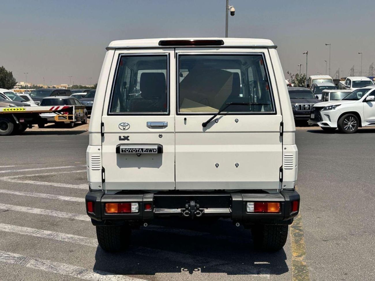 Toyota Land Cruiser 70 TOYOTA LAND CRUISER 71 2.8L 3DOOR 4WD SUV 2025