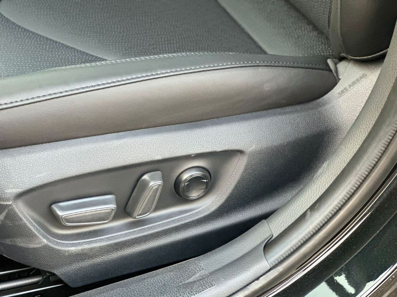 تويوتا افالون TOYOTA AVALON XLE 2.5L HYBRID 2024