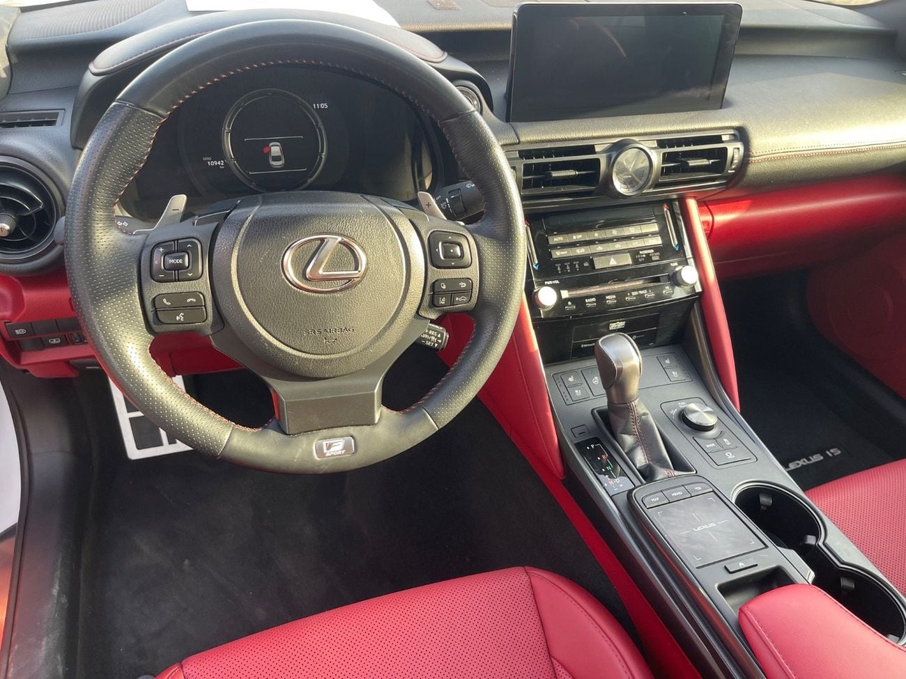 لكزس IS 350 F Sport