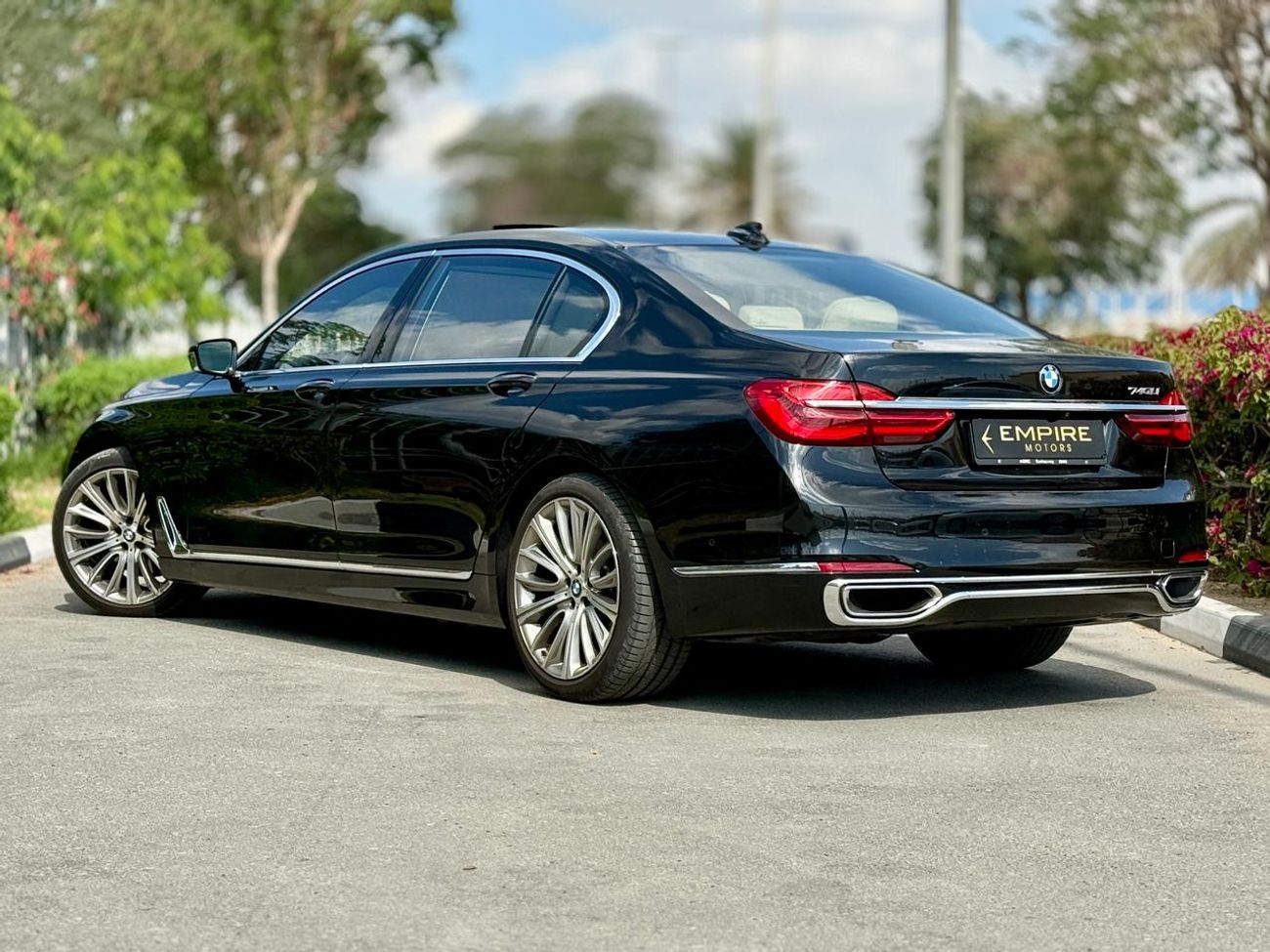 BMW 740Li Std 3.0L 1567 AED Monthly II BMW 740IL II 0% Down Payment II Still Under Warranty to 2027