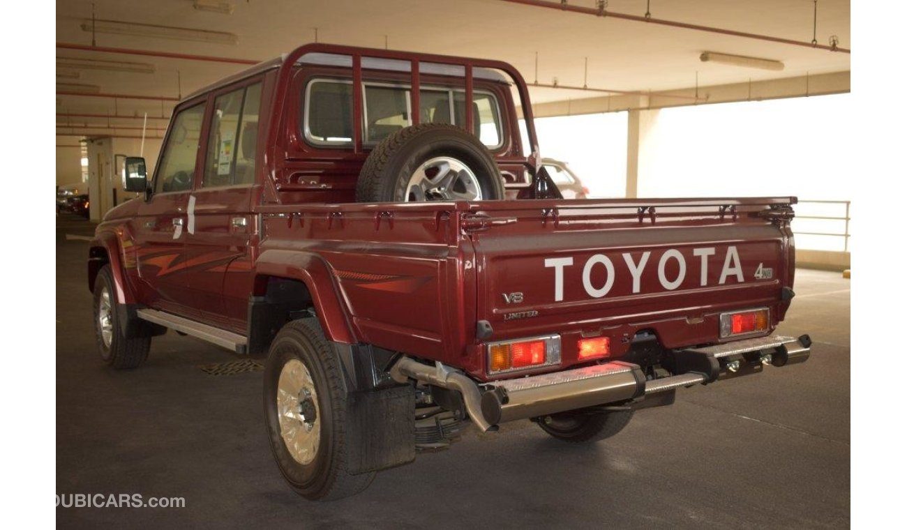 Toyota Land Cruiser Pick Up 79 DOUBLE CAB PICKUP V8 TD FULL OPTION