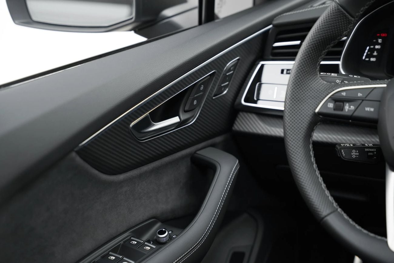 أودي SQ7