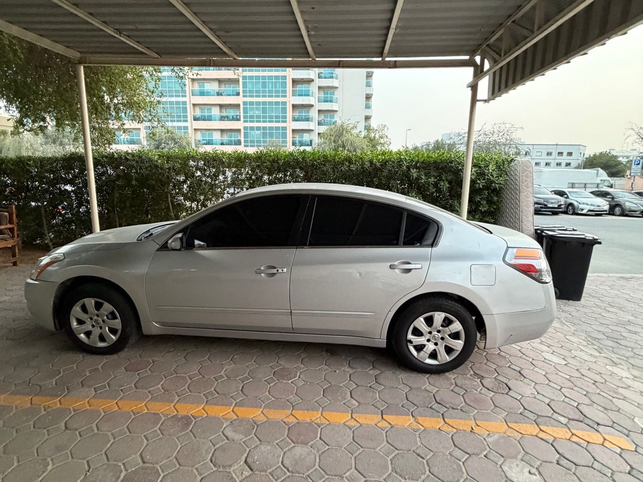 Nissan Altima s