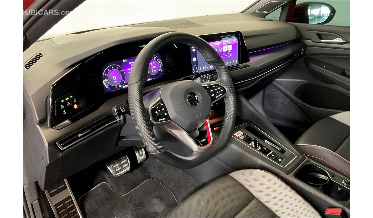 Volkswagen Golf GTI - Leather
