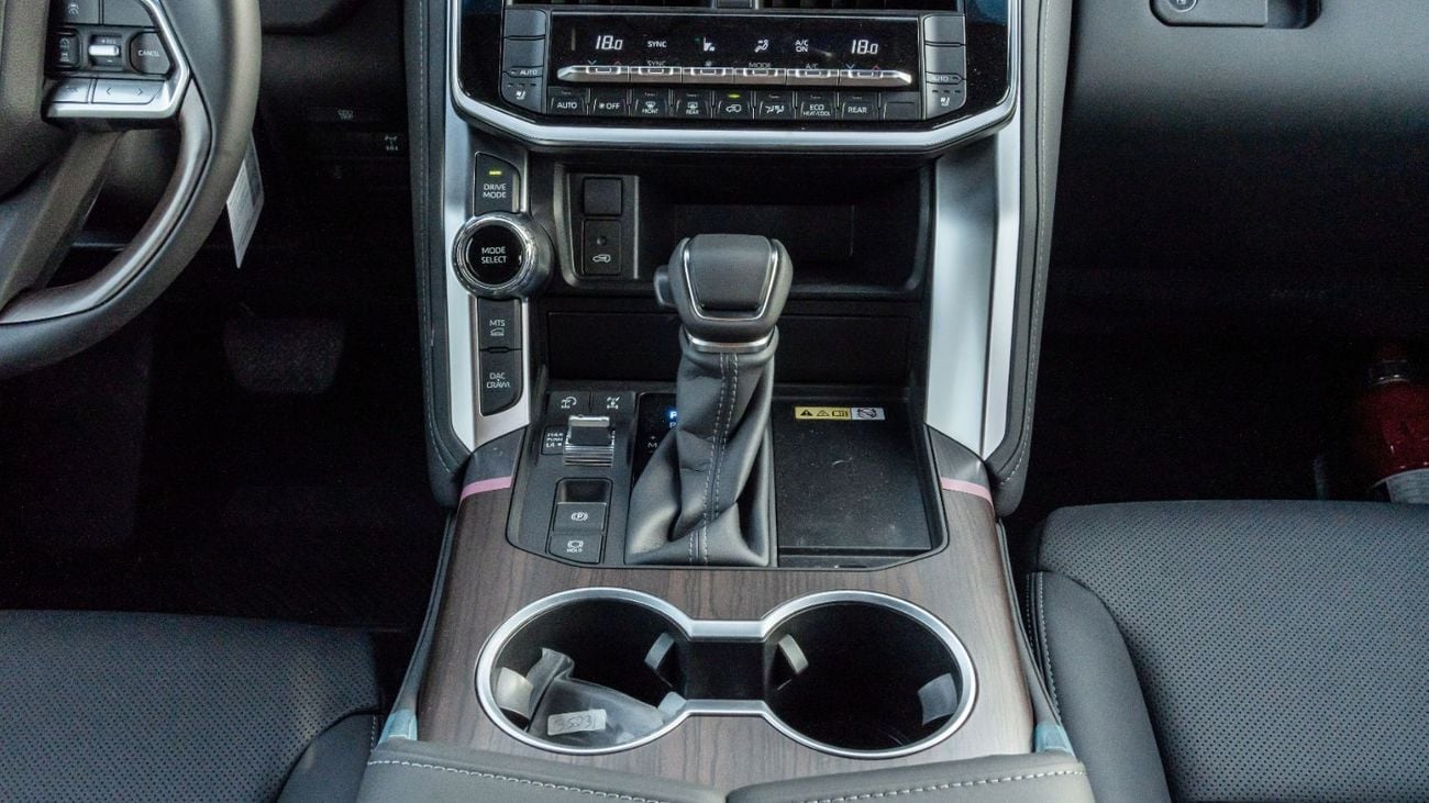 Toyota Land Cruiser 2026 Toyota Land Cruiser GXR 3.3L AT Diesel (Black-Black)