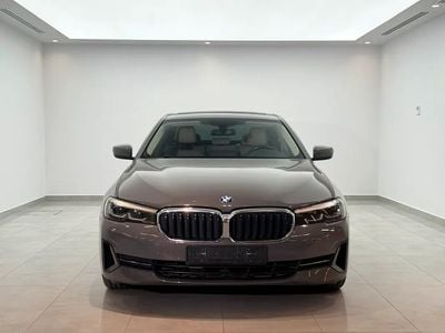 بي أم دبليو 520i JOY EDITION 520i | GCC Specs | Well Maintained | Premium Interior