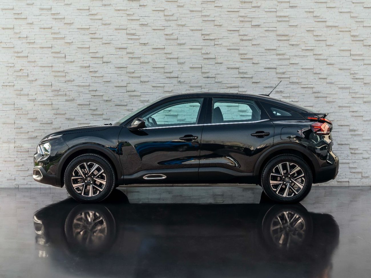 Citroen C4 Shine 1.2L