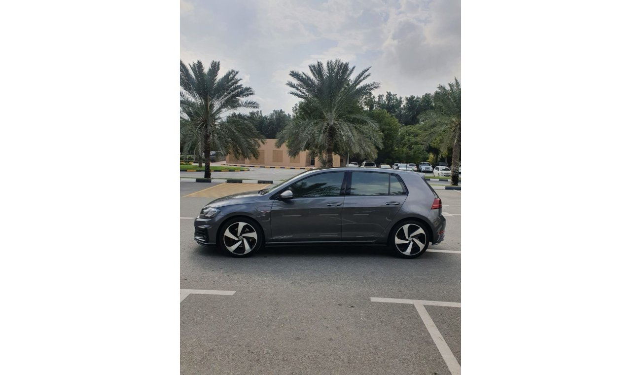 Volkswagen Golf GTI P1 GCC 2018