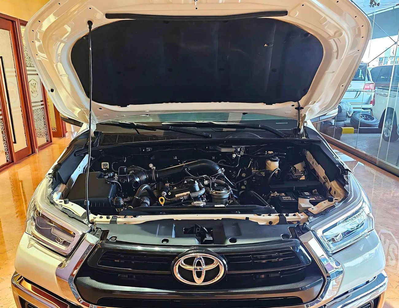 تويوتا هيلوكس SR5 /WIDE BODY/ PETROL A/T / 2.7L V4 4WD / ONLY FOR EXPORT /LOT#49663