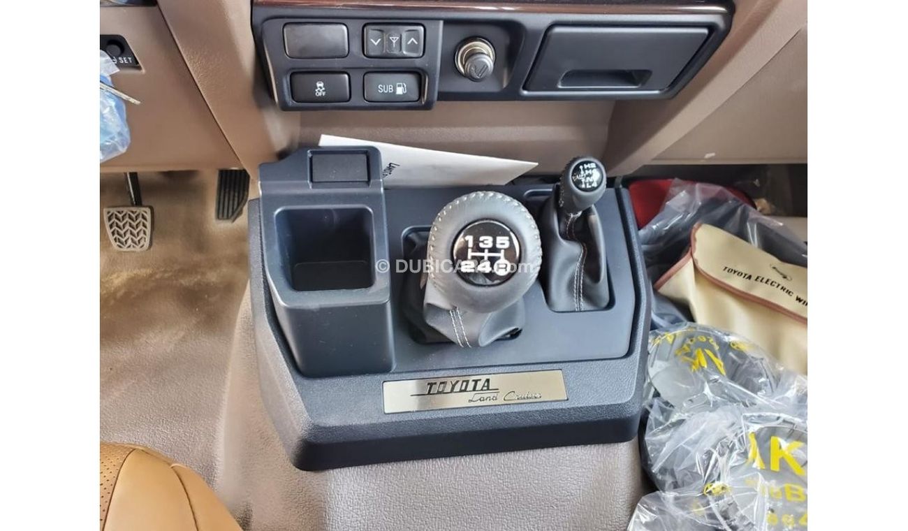 Toyota Land Cruiser Pick Up Toyota Land Cruiser Pick up S/Cab White color ,,70th Anniversary with Winch /Diff Lock/Compressor M/