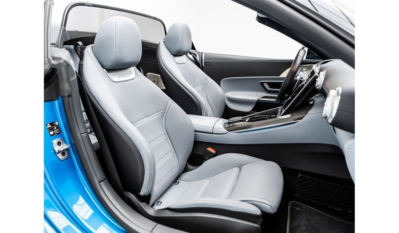 Mercedes-Benz SL 55 AMG Roadster 4Matic+ 2022 Mercedes-Benz SL 55 AMG, 2027 Mercedes Warranty + Service Contract, Low KMs, G