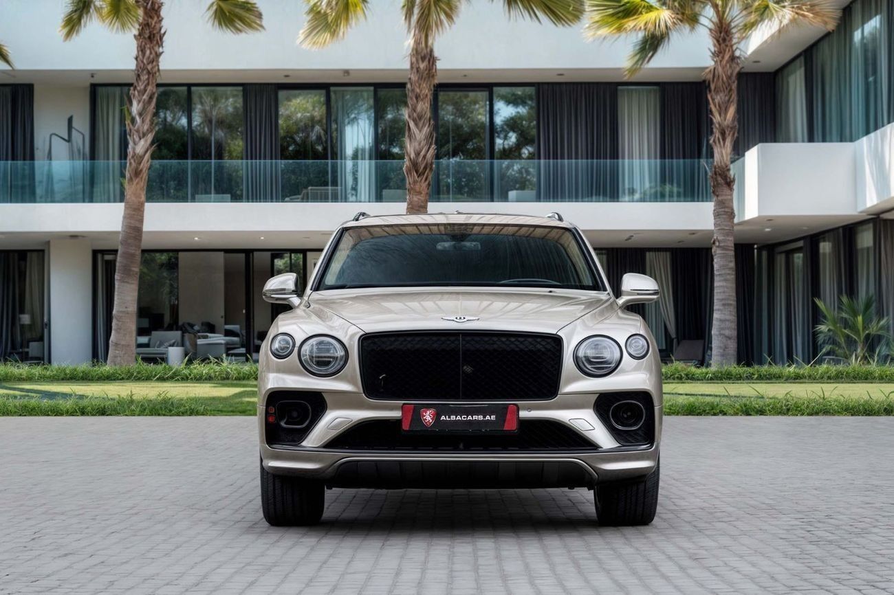 بنتلي بينتايجا V8 | 11,750 P.M  | 0% Downpayment | Full Bentley History!