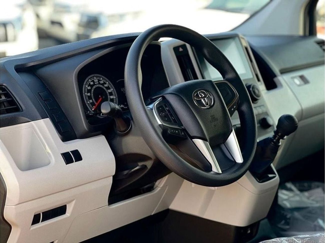 Toyota Hiace Toyota Hiace 3.5L PETROL HIGH ROOF MANUAL 2024