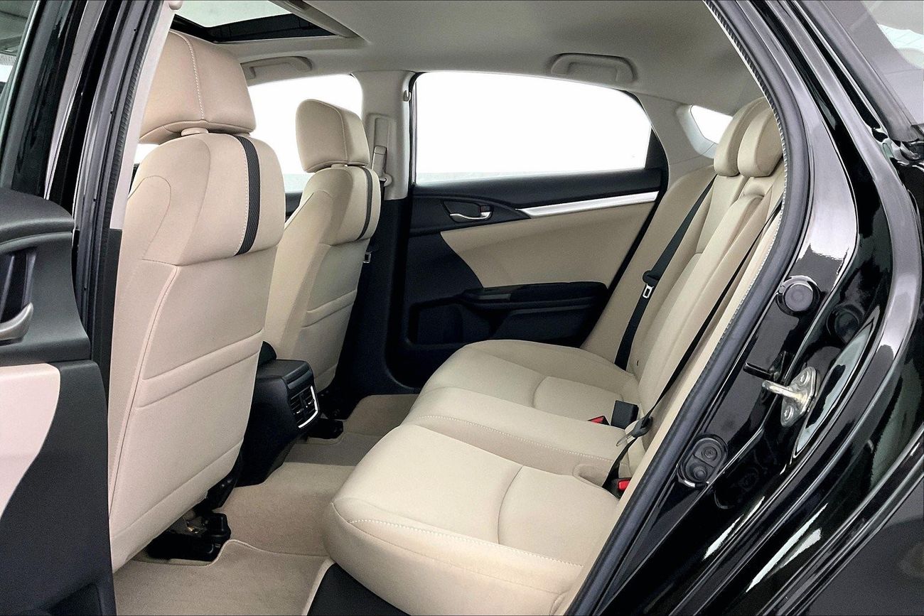 جيب جراند شيروكي Limited | عرض العيد الحصري | خالية من أضرار الفيضانات