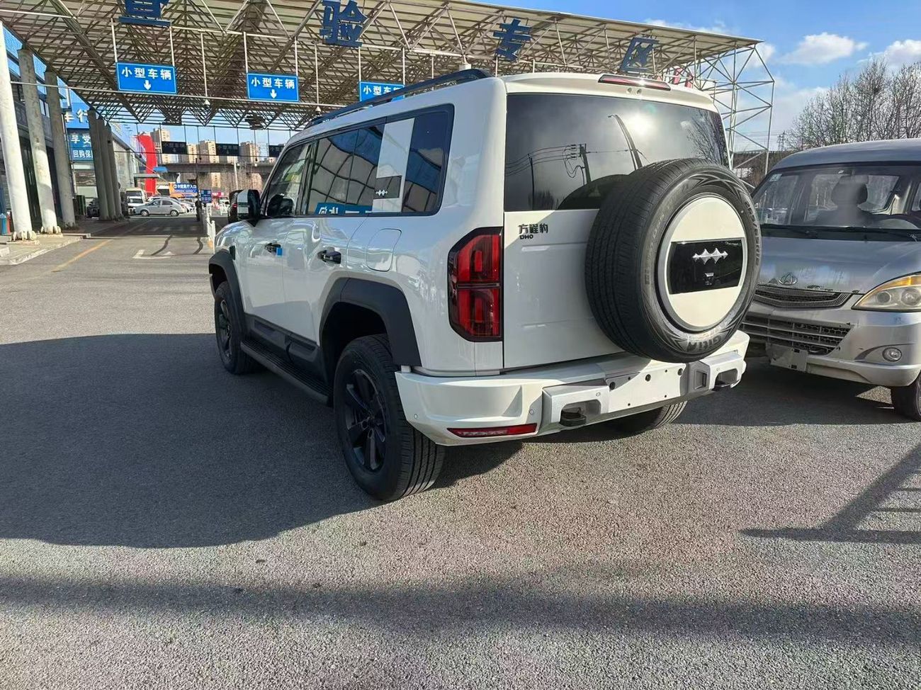 بي واي دي ليوبارد 5 EXPORT PRICE