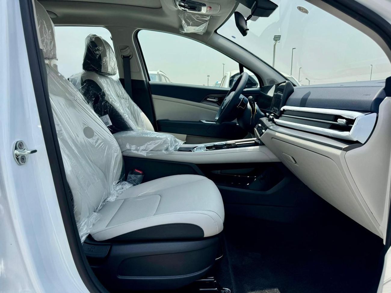 كيا سبورتيج 2.0L HEV Chinese Specs 2025 Export Price @ 86,000 AED