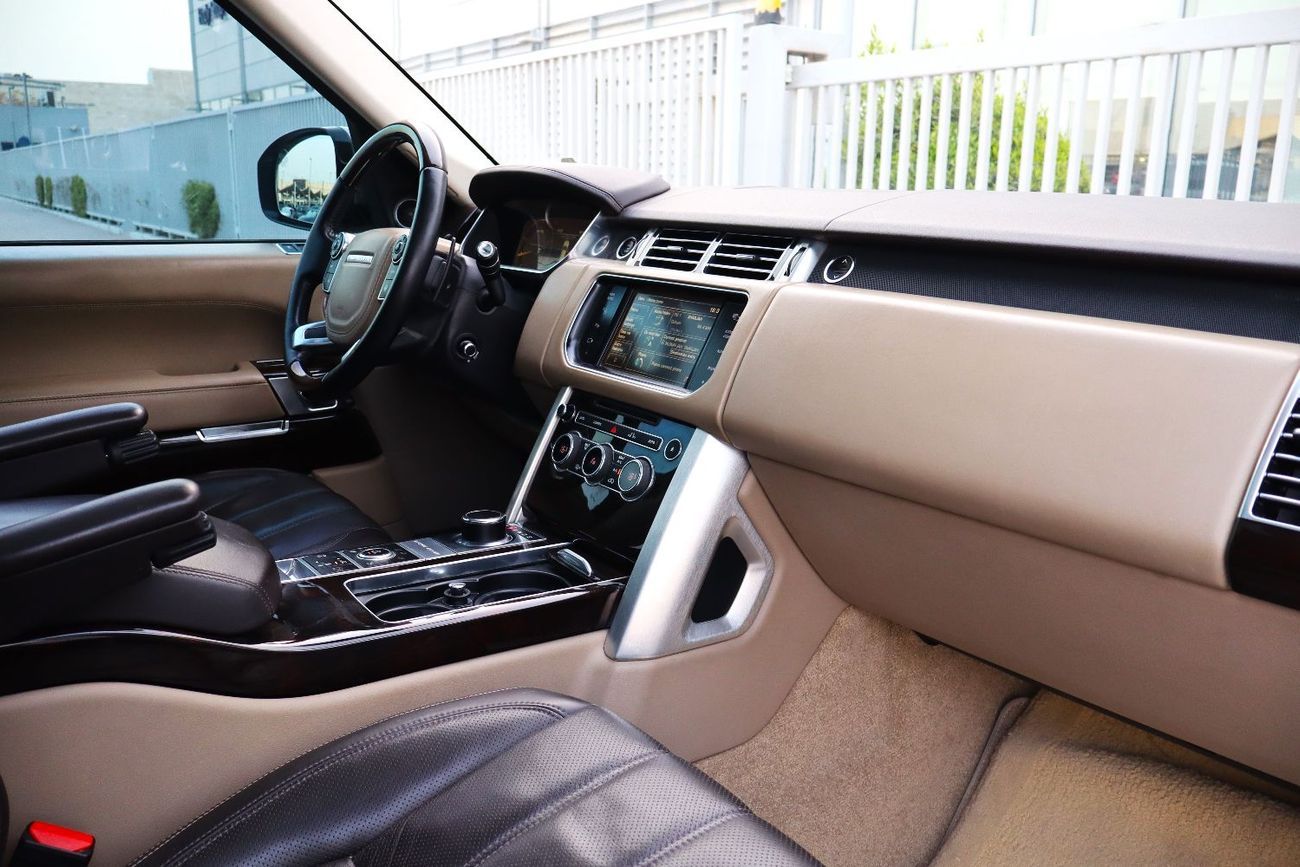 Land Rover Range Rover Vogue SE 5.0L