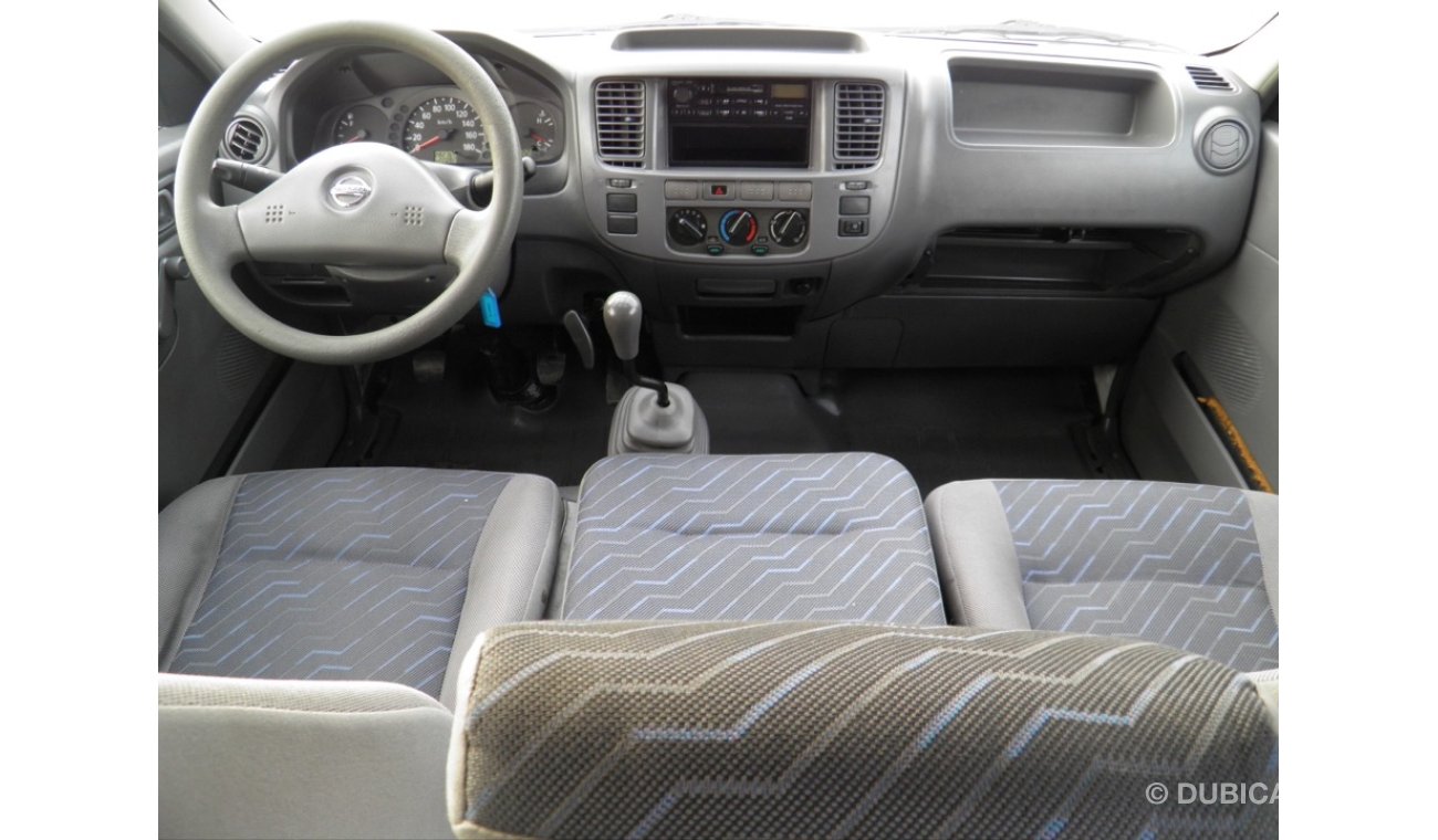 نيسان أورفان Nissan urvan 2006 Ref#783