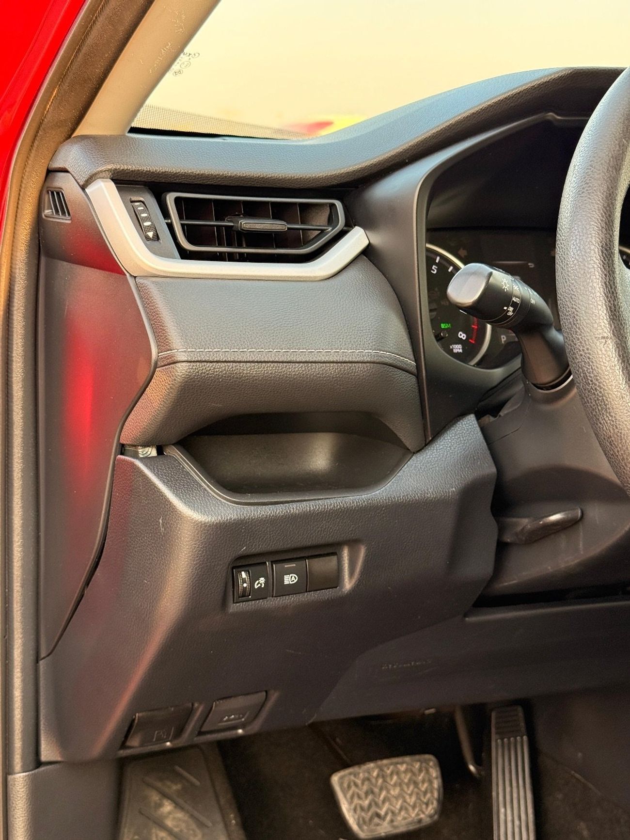 Toyota RAV4 XLE 2.5L AWD push start