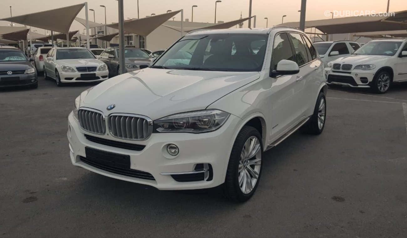 BMW X5 Bmw X5 model 2014 GCC car prefect condition full option panoramic w leather seats back air condition