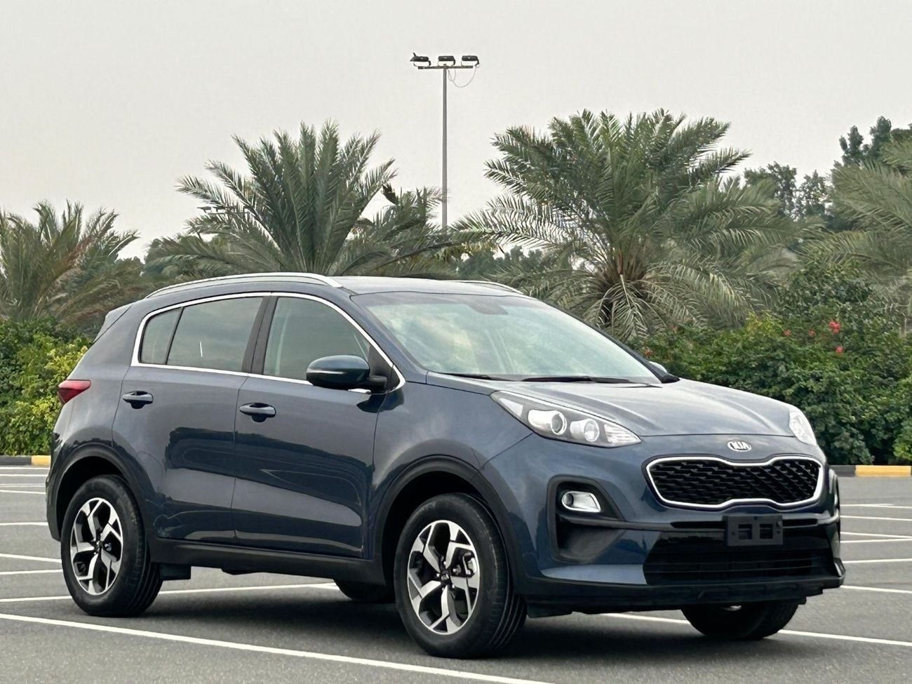 Kia Sportage GT 2021 Kia Sportag 1.6L GCC Orginal Paint // Low meliage // perfect condition