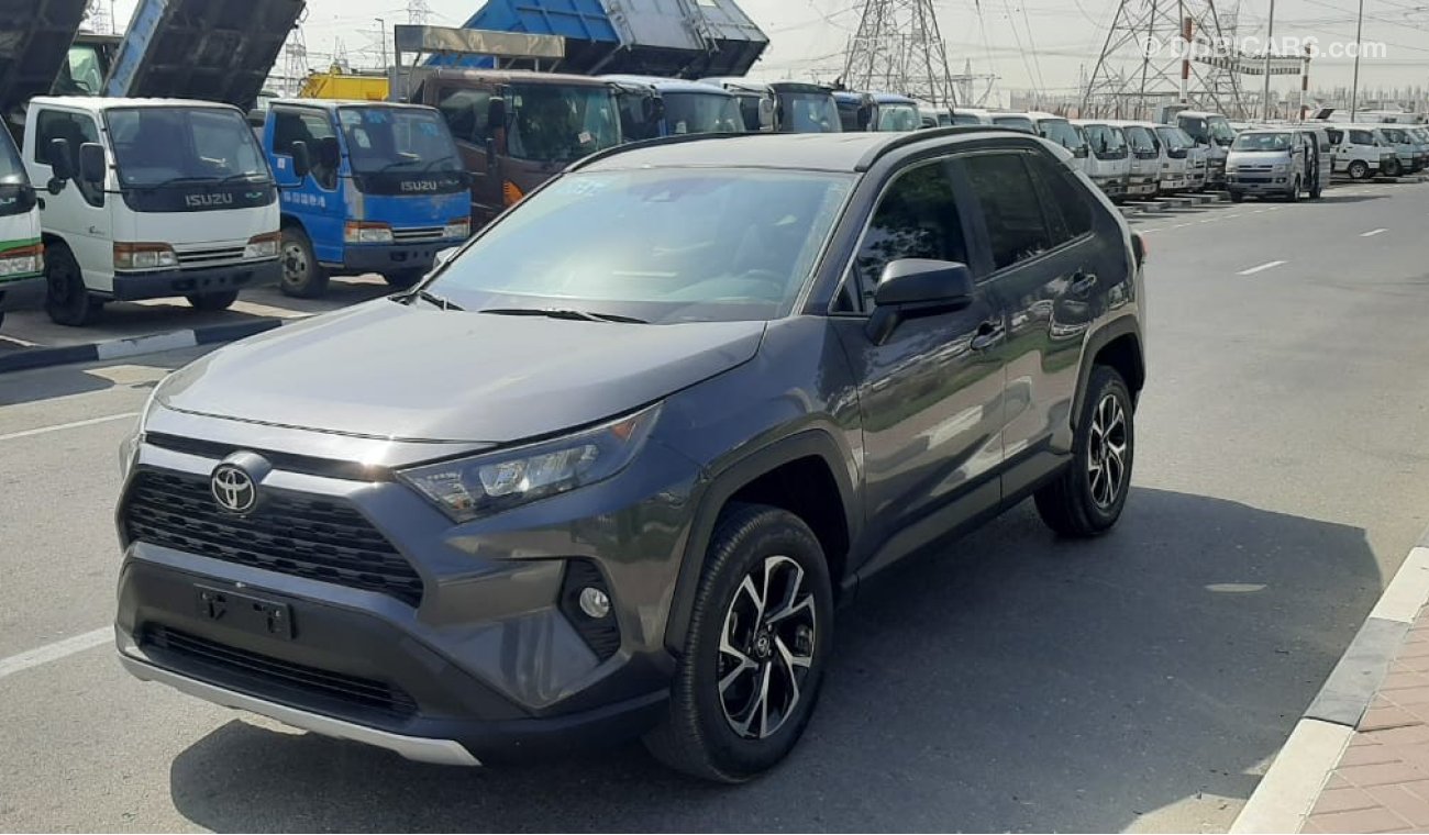 Toyota RAV4 TOYOTA RAV4 LE 2019