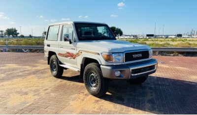 تويوتا لاند كروزر هارد توب 2023 LAND CRUISER HARDTOP 3DR 4.0L DIFFLOCK MANUAL PETROL 4WD ZERO KM