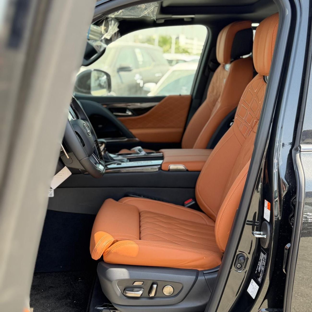 Lexus LX 500 3.3L DIESEL FULL OPTION WITH MBS AUTOBIPOGRAPHY VIP SEAT