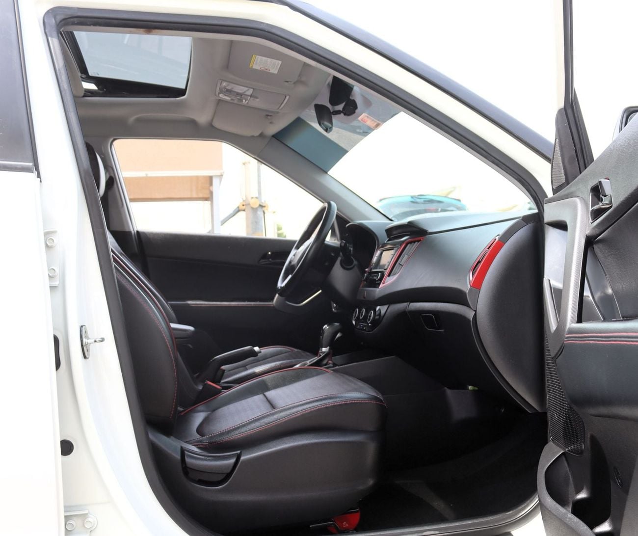 Hyundai Creta GLS LTH ACCIDENTS FREE - GCC - ENGINE 1600 CC - FULL OPTION - PERFECT CONDITION INSIDE OUT