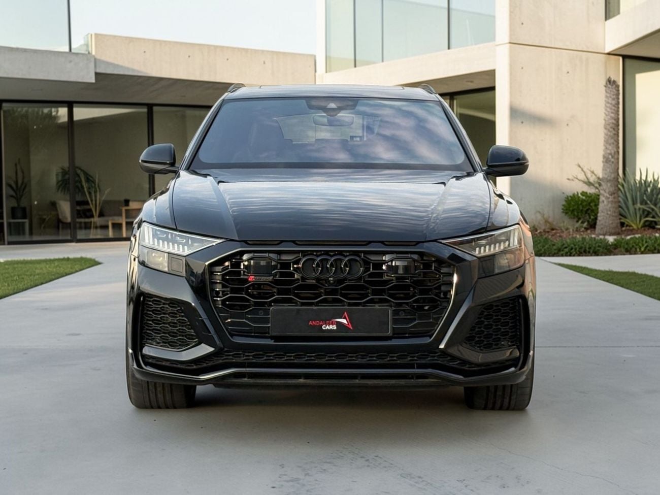 Audi RSQ8 TFSI quattro 4.0L AED 8,700 P.M | 0% DOWN PAYMENT | AUDI RS Q8 | 4.0L V8 4WD | 2023 | GCC SPECS