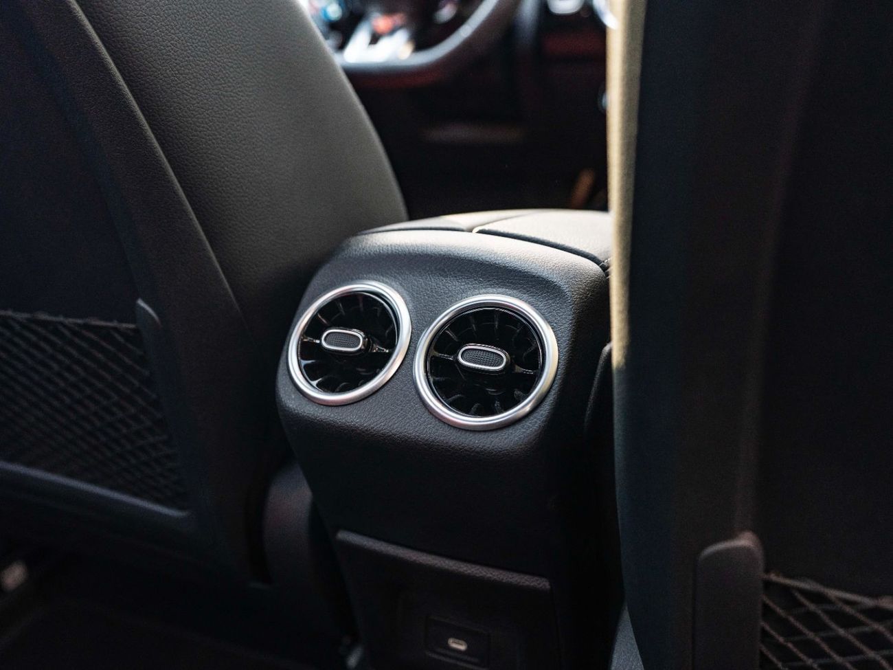 Mercedes-Benz A 35 AMG Std 2.0L