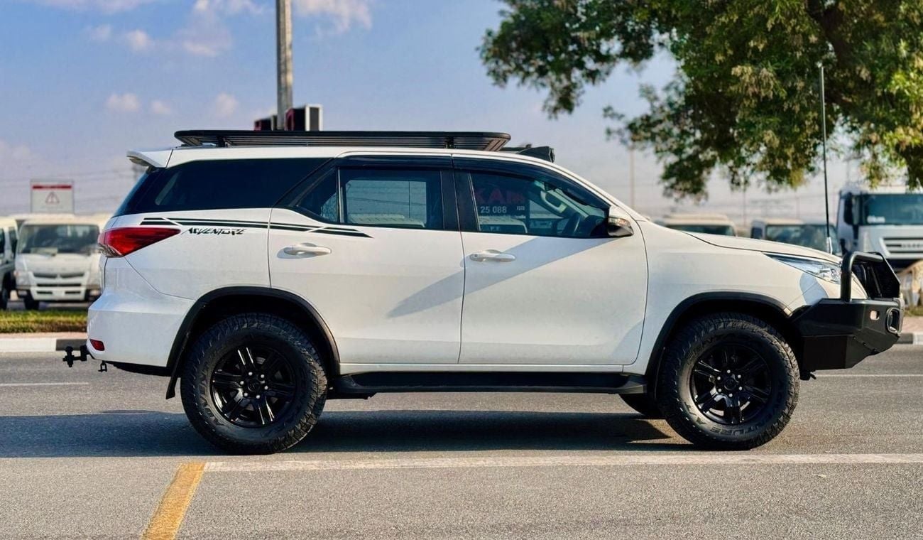 Toyota Fortuner PREMIUM BULL BAR WITH HEAVY FOCUSD LIGHTS | 2.8 DIESEL ENGINE | RHD