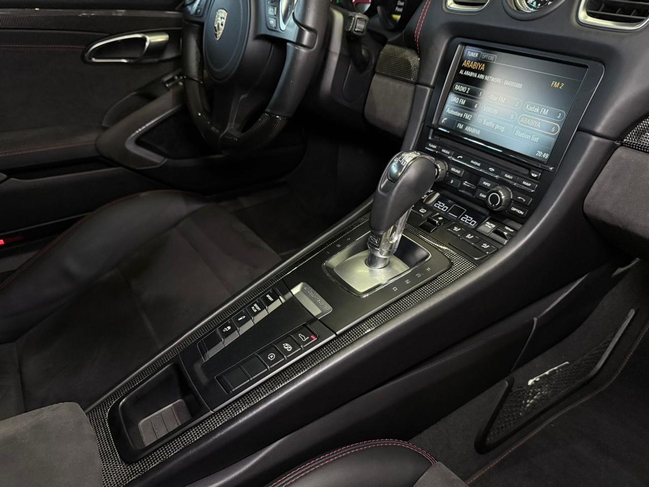 Porsche Cayman GTS 3.4L Porsche Cayman GTS 2015 - GCC - Full Service History - Dealer Warranty till Sep/2026