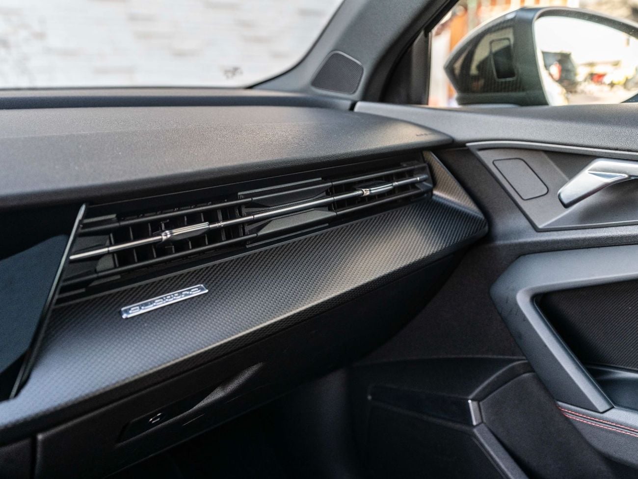 Audi RS3 TFSI quattro 2.5L Sportback