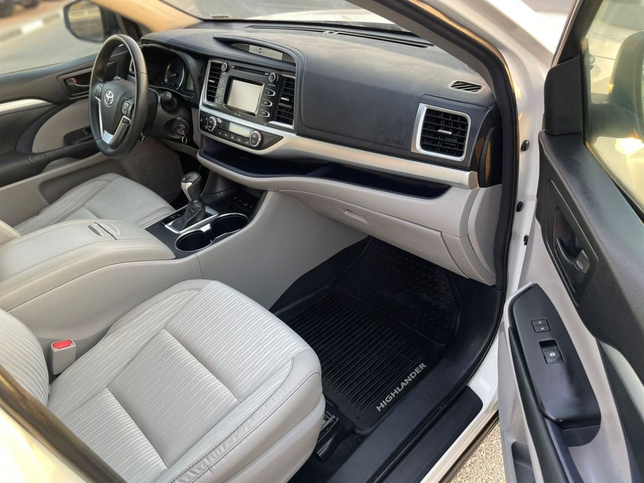 Used 2015 Toyota Highlander LE+ 4x4 AWD - Trunk Auto Rear CAM - 7 ...