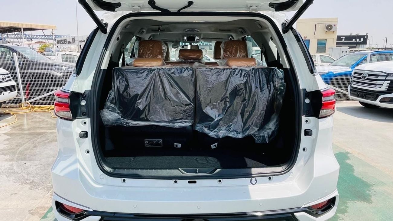 Toyota Fortuner SR5