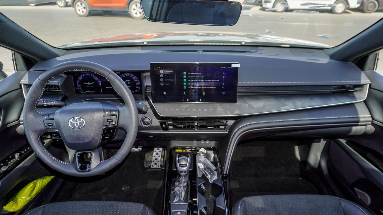 تويوتا كامري Toyota Camry Sport Plus - HEV 2.5L Hybrid - 2024 (Export)