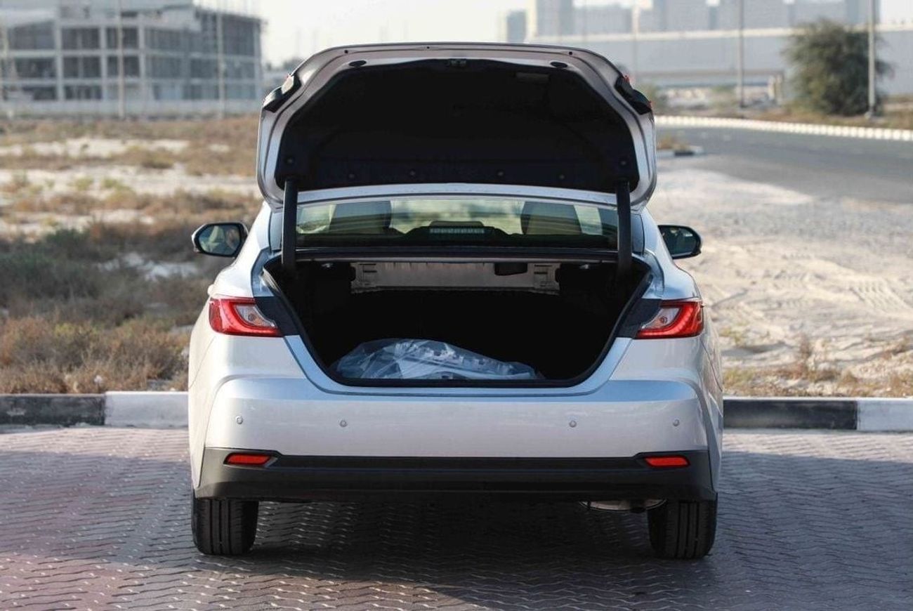 Toyota Camry 2025 TOYOTA CAMRY E 2.5 - SILVER inside BEIGE | Export Only