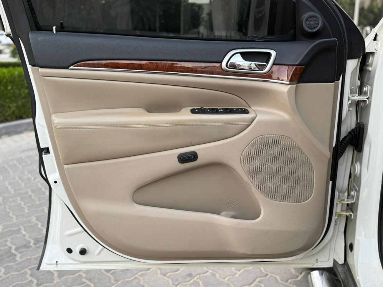 جيب جراند شيروكي Limited 3.6L