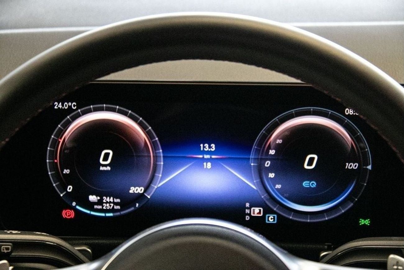 Mercedes-Benz EQB 300 Mercedez Benz EQB 300 2023 | 143000 EXPORT PRICE