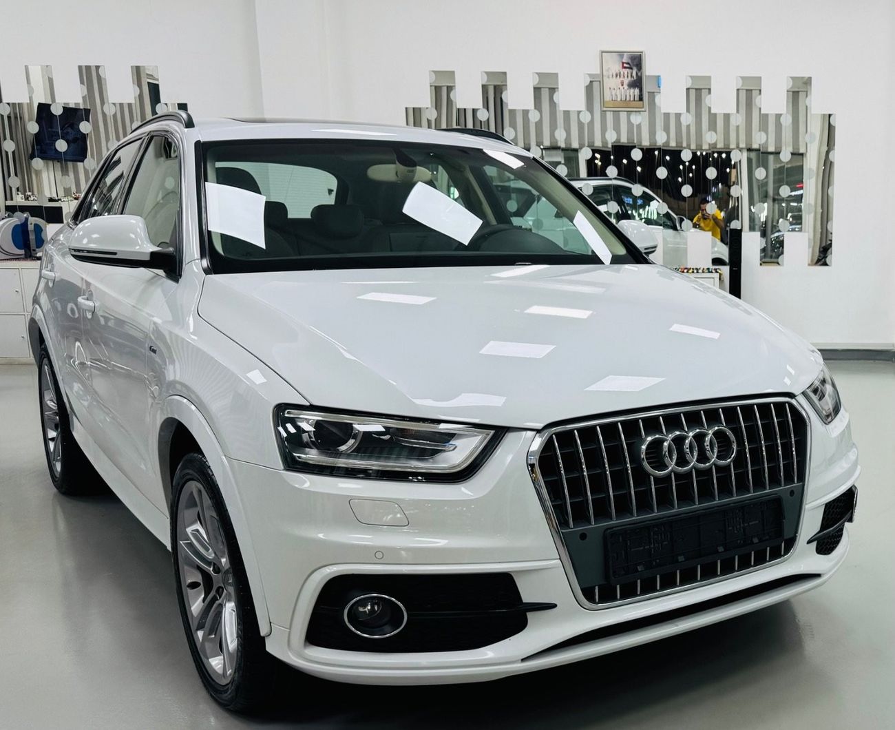 Audi Q3 40 TFSI S-Line 2.0L 4WD