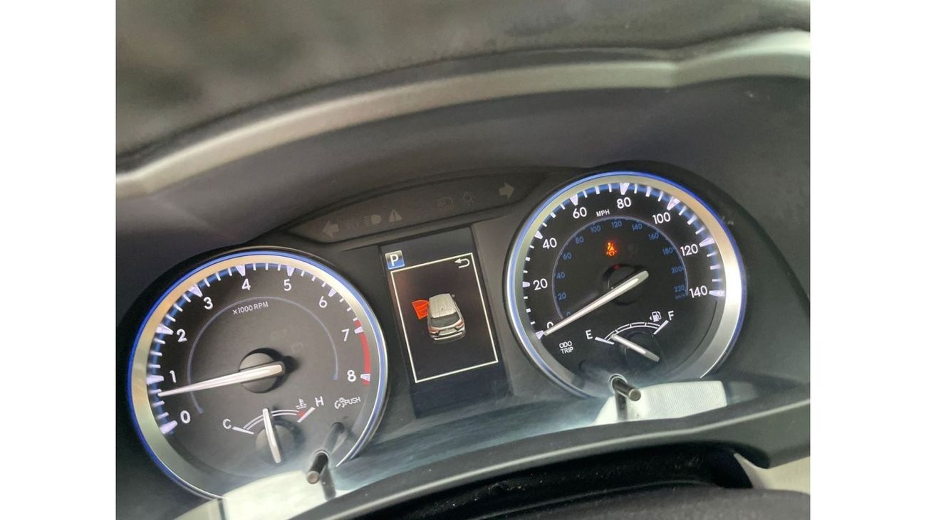 تويوتا هايلاندر 2017 Toyota Highlander XLE 3.5L V6 Full Option - 7 Leather Seats - Trunk Auto - 39,000 Mileage