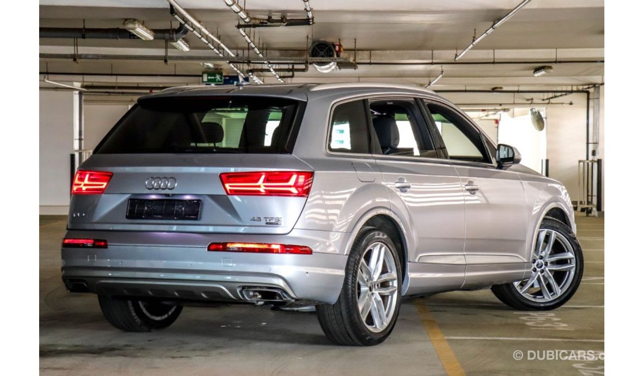 Audi Q7 Audi Q7 (LUXURY LINE) 2016 GCC under Agency Warranty with Zero Down-Payment.