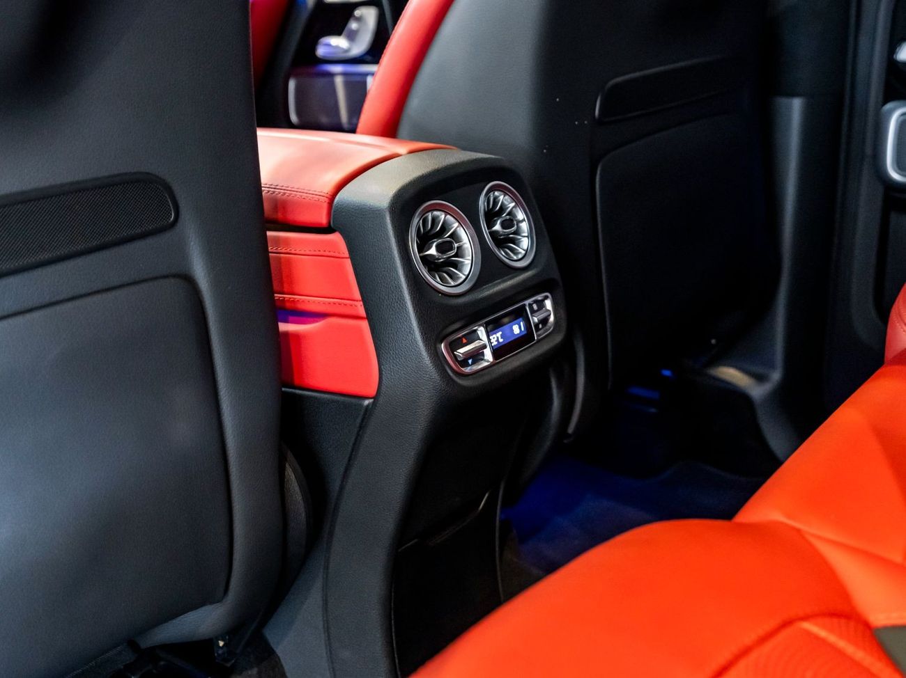 Mercedes-Benz G 63 AMG 2022 Mercedes G63 AMG, 2026 Mercedes Warranty, 2025 Mercedes Service Contract, Low KMs, GCC