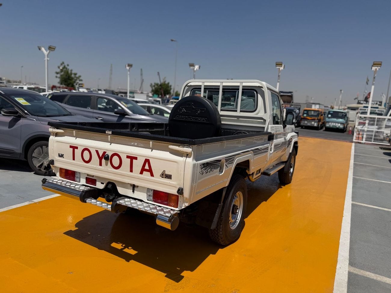 Toyota Land Cruiser Pick Up 2026 Toyota L/C 79 2.8 diesel